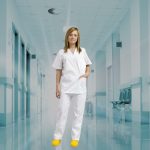 Pijama Sanitario con Logo - Imagen 10